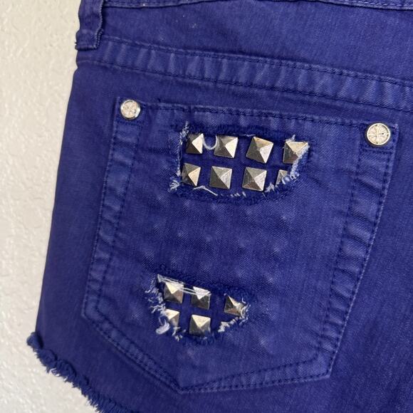 Affliction Shorts Womens size 30 Vikki Studded Cut Off Y2K Punk Grunge NEW - Picture 8 of 13
